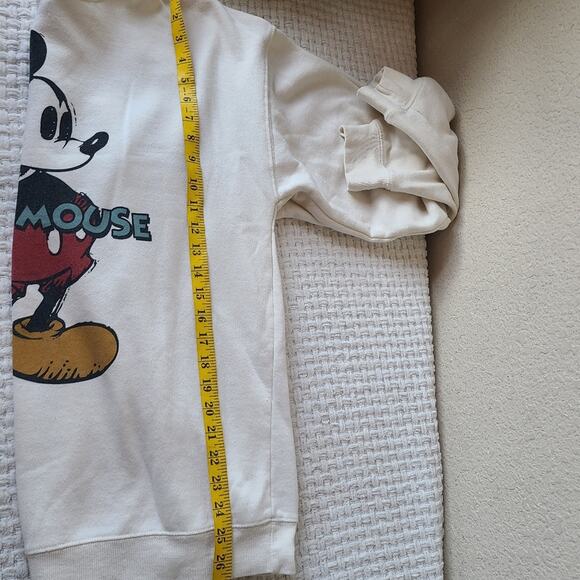 Disney Women's Cream Mickey Mouse Crewneck Sweater Size XL - Picture 6 of 7